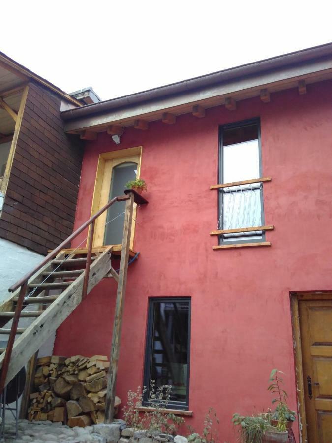 Element-Terre Hotel Aigle Bagian luar foto